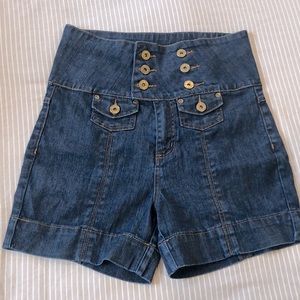Zana Di Jeans~ Highwaisted Shorts